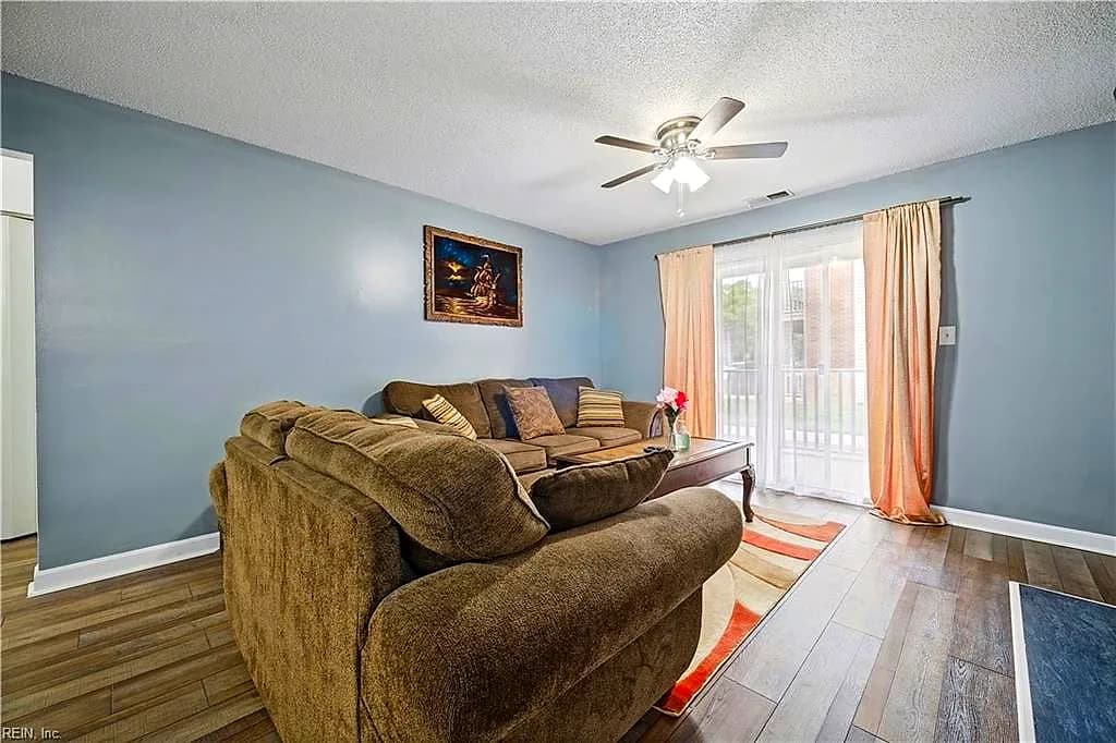 562 Candle LN #103, NEWPORT NEWS VA 23608 - Photo 5
