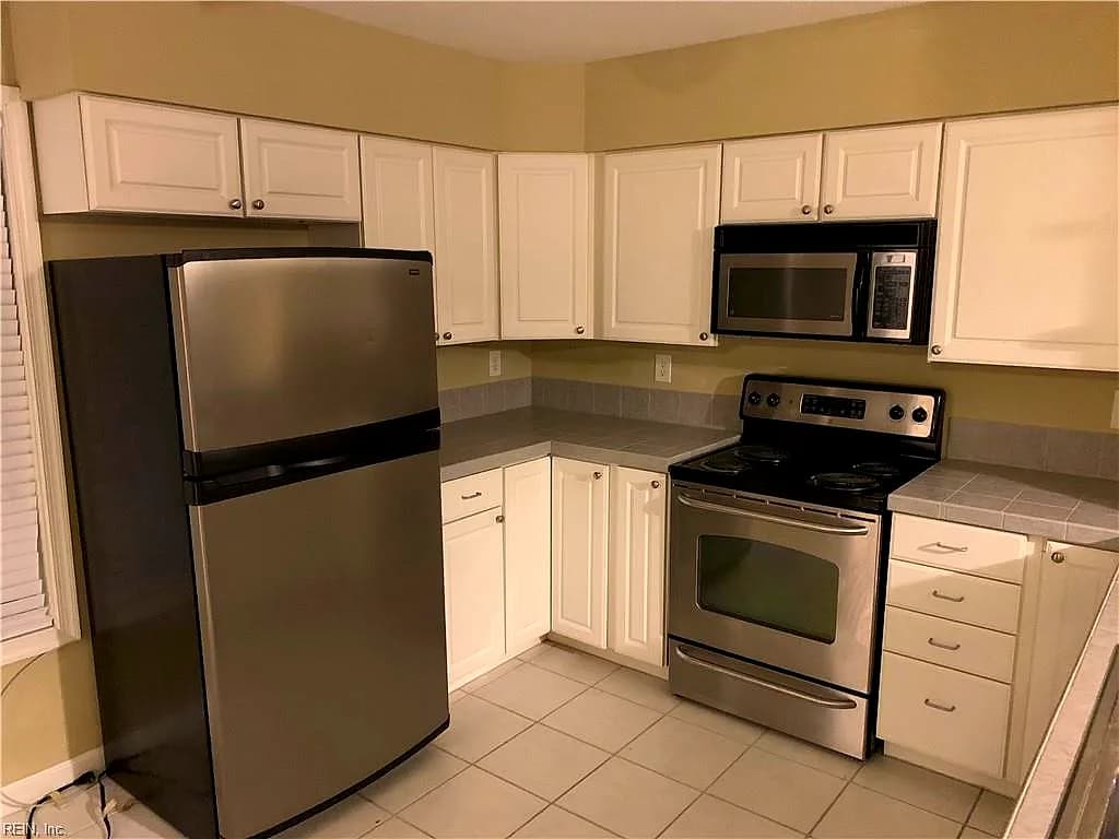 8550 Tidewater DR #G1, NORFOLK VA 23503 - Photo 3