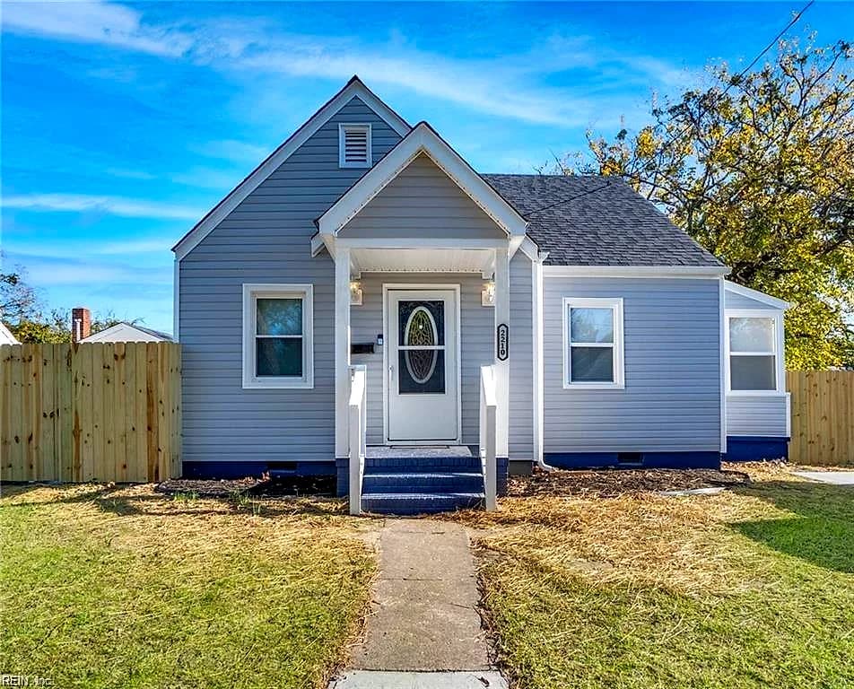 2210 Silbert RD, NORFOLK VA 23509 - Main photo