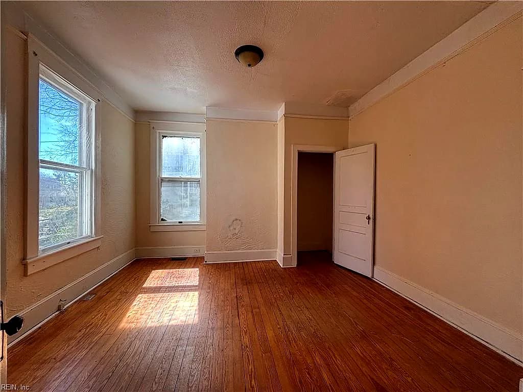 301 S High ST, FRANKLIN VA 23851 thumb 6