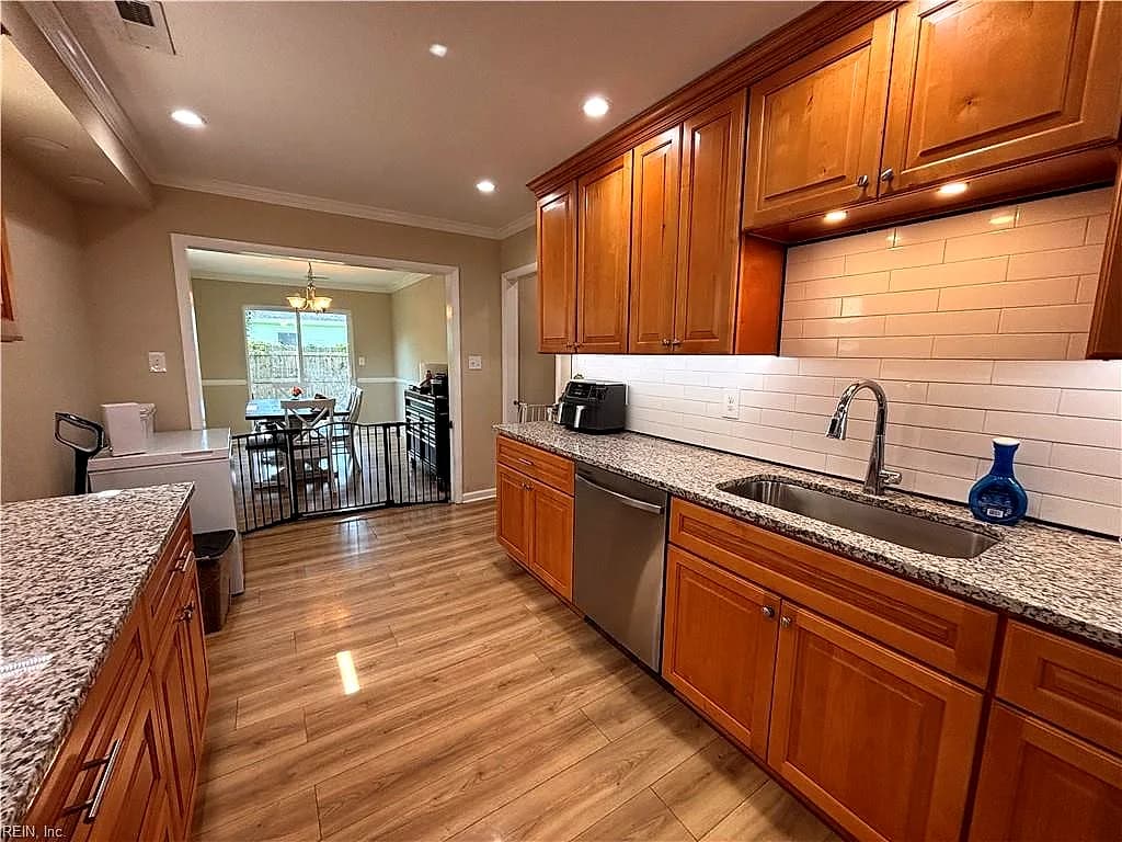 2716 HICKORY ST, PORTSMOUTH VA 23707 thumb 7