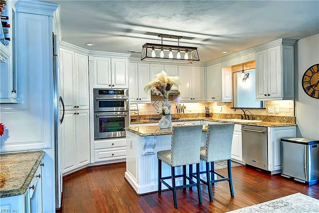 2472 Las Brisas DR, VIRGINIA BEACH VA 23456 thumb 12