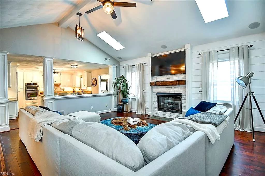 2472 Las Brisas DR, VIRGINIA BEACH VA 23456 thumb 9