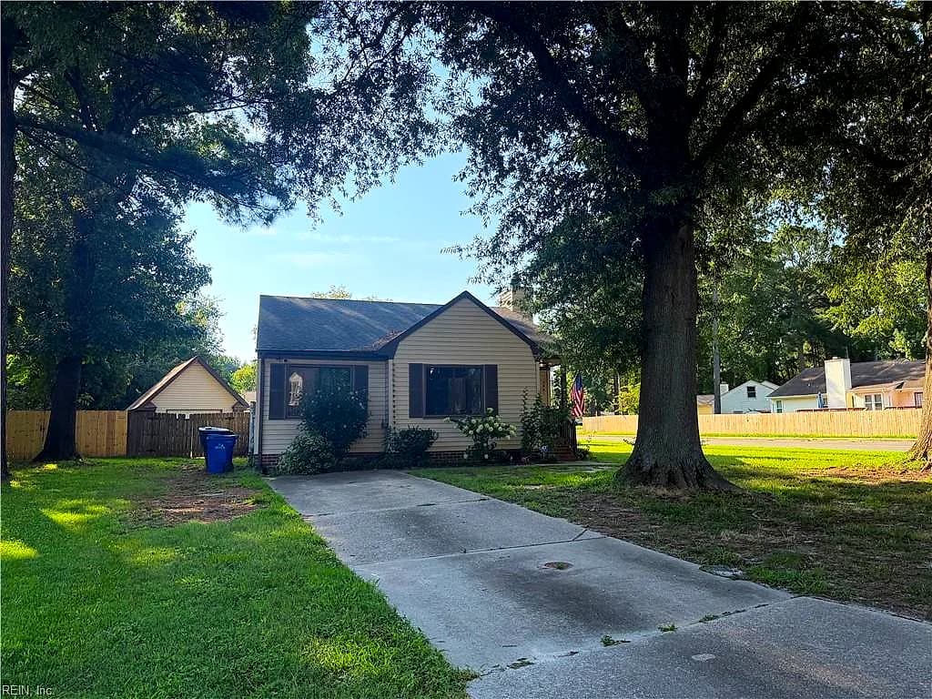 5801 Pleasant Woods CT, PORTSMOUTH VA 23703 - Main photo
