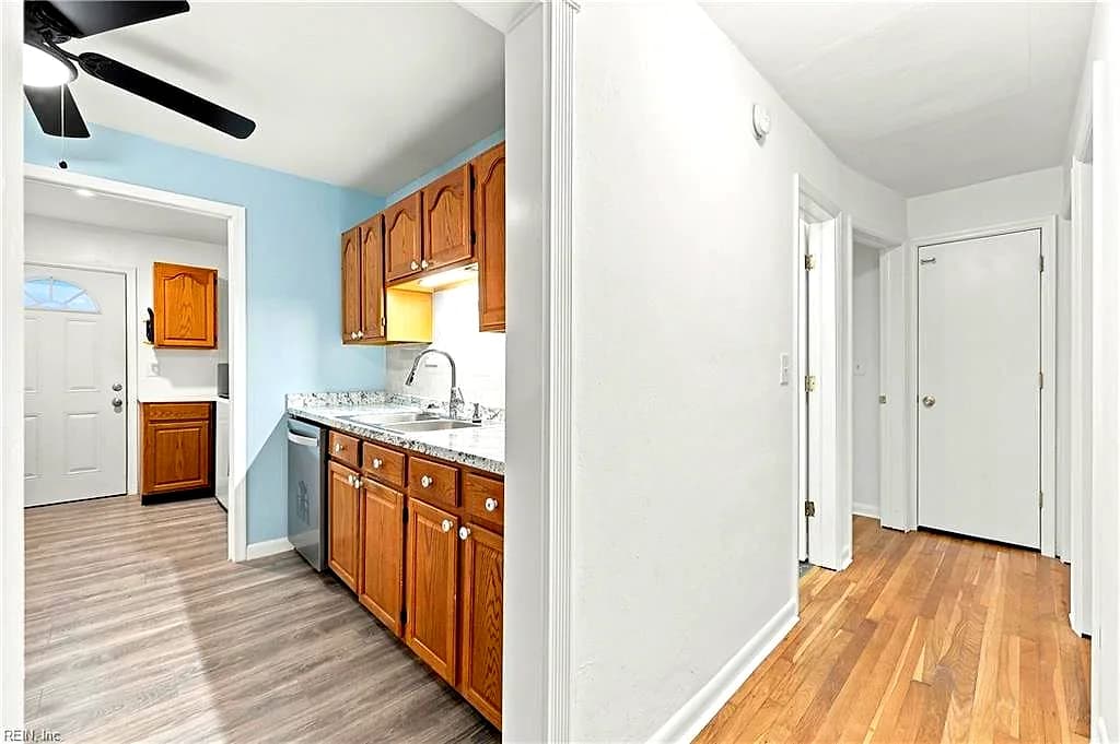 3513 Waycross RD, NORFOLK VA 23513 thumb 8