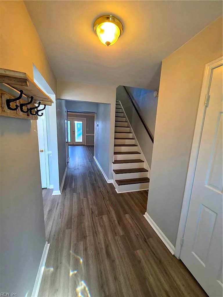 945 Indian CIR, VIRGINIA BEACH VA 23451 - Photo 5