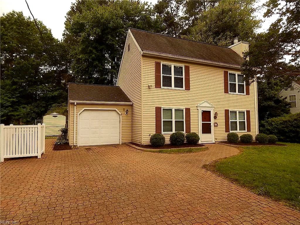 115 Don Juan CIR, YORKTOWN VA 23693 - Main photo
