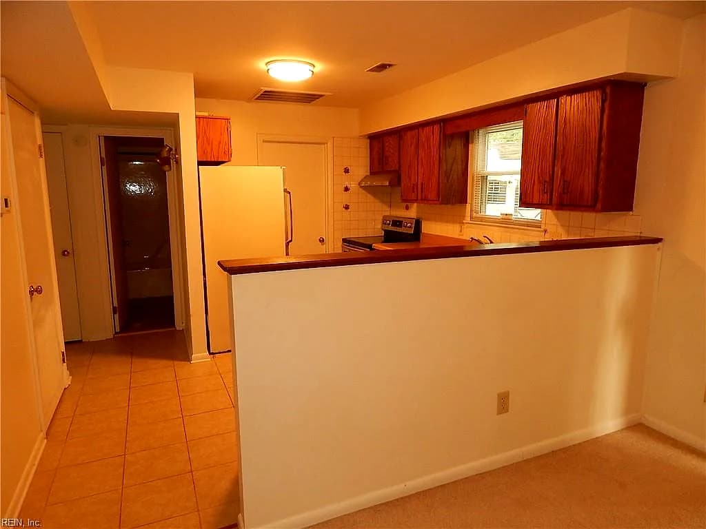 115 Don Juan CIR, YORKTOWN VA 23693 thumb 6