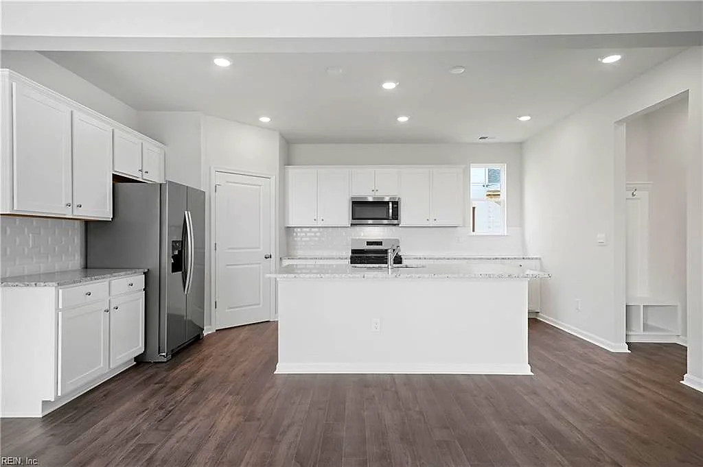 1004 Eastport PL, SUFFOLK VA 23435 thumb 9