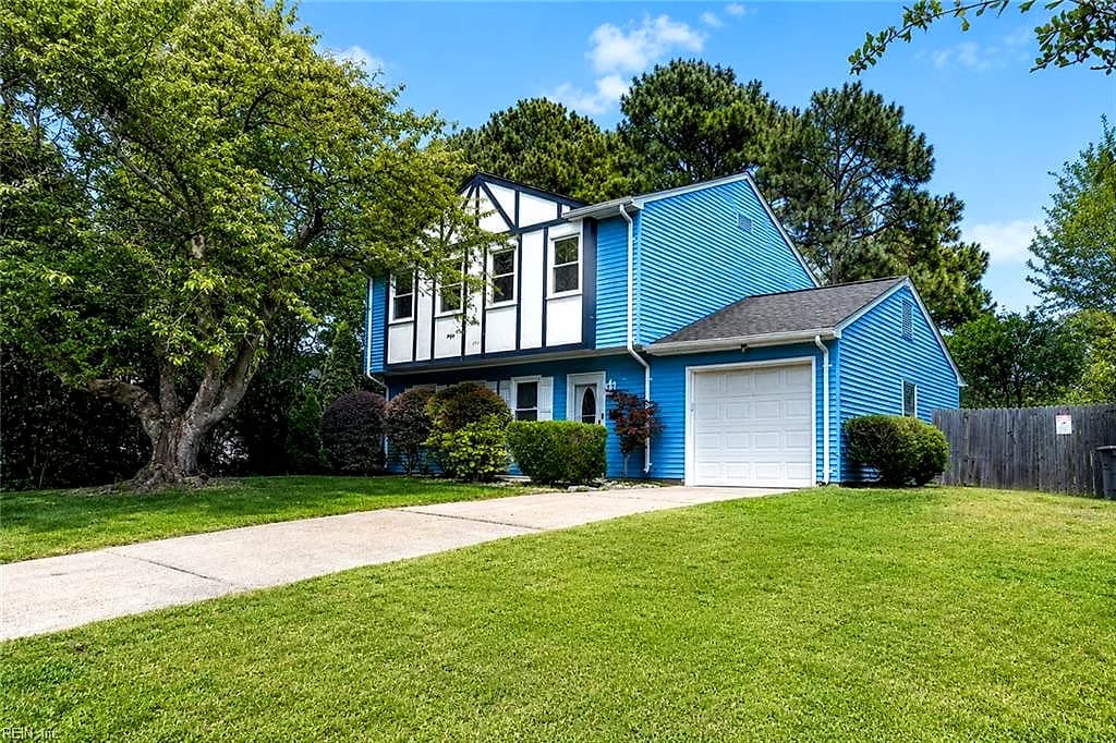33 Edgemont DR, HAMPTON VA 23666 - Photo 2