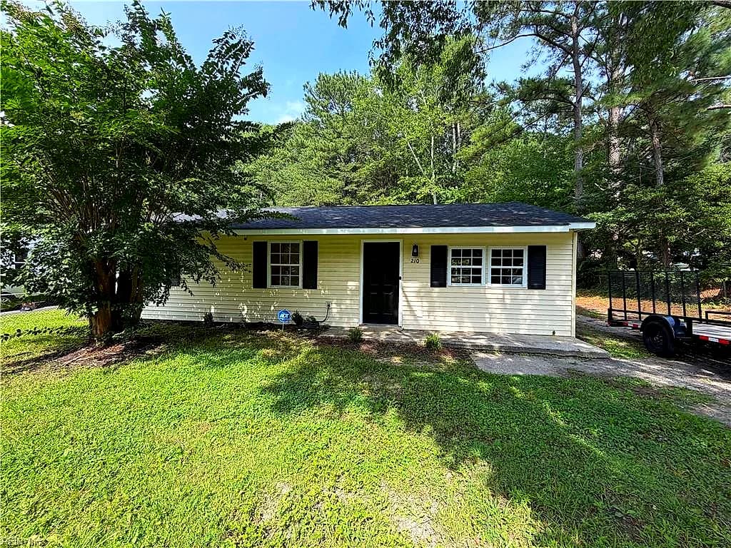 210 Walker DR, WILLIAMSBURG VA 23188 - Main photo