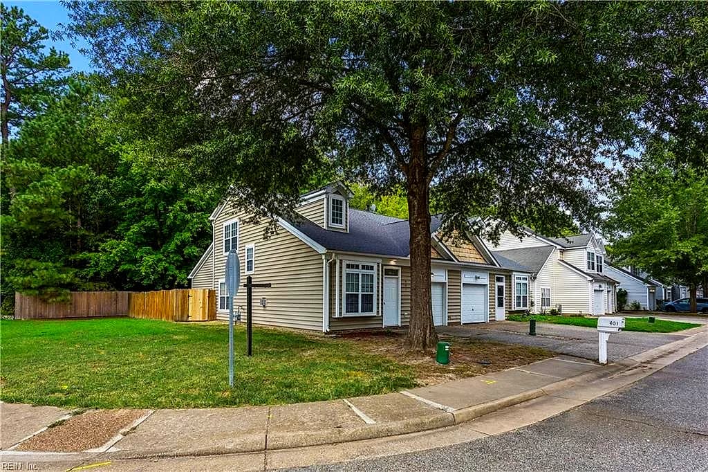 401 Dorothy DR, YORKTOWN VA 23692 - Photo 5