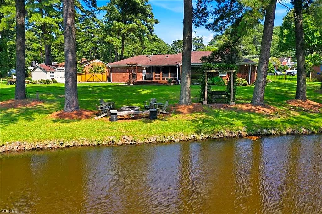 5225 Amherst DR, PORTSMOUTH VA 23703 thumb 7