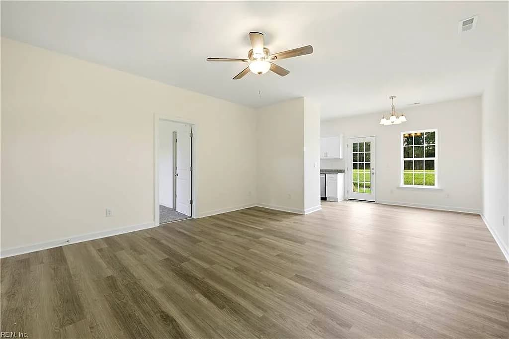 1145 Four Forks RD, ELIZABETHCITY NC 27909 - Photo 4