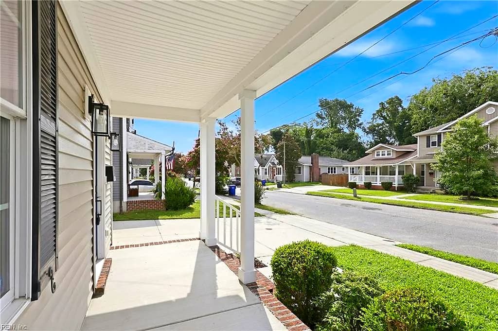 1024 W 36th ST, NORFOLK VA 23508 - Photo 4