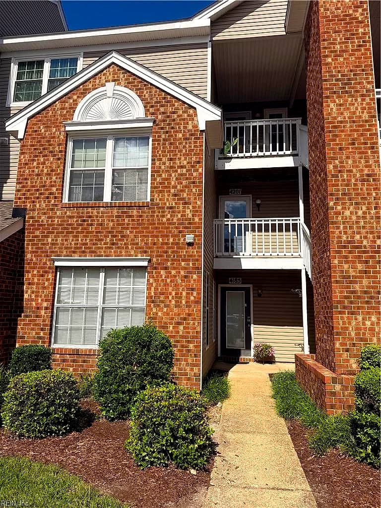 4185 Laurel Green CIR, VIRGINIA BEACH VA 23456 - Main photo