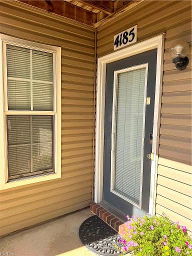 4185 Laurel Green CIR, VIRGINIA BEACH VA 23456 thumb 3