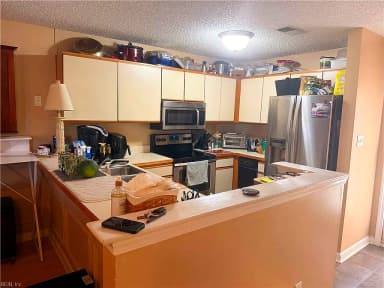 4185 Laurel Green CIR, VIRGINIA BEACH VA 23456 thumb 4