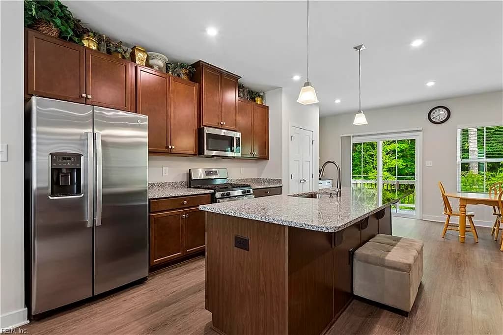 125 Fishermans WAY, POQUOSON VA 23662 thumb 11