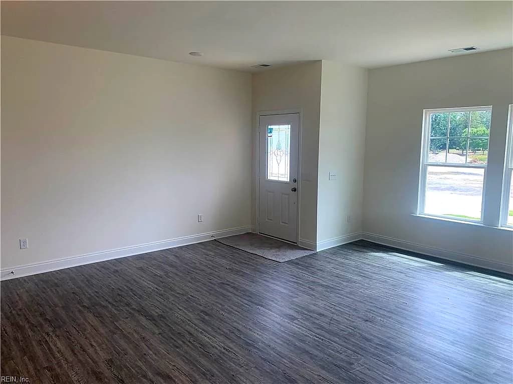 2015 Carroll Brinkley WAY, SUFFOLK VA 23434 - Photo 5