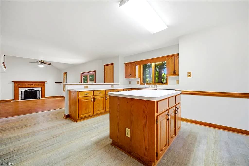 1805 Blackhawk PL, CHESAPEAKE VA 23321 thumb 9