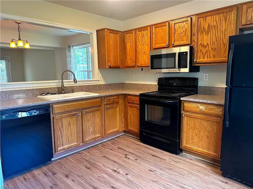 2416 Casey CT, VIRGINIA BEACH VA 23454 thumb 7