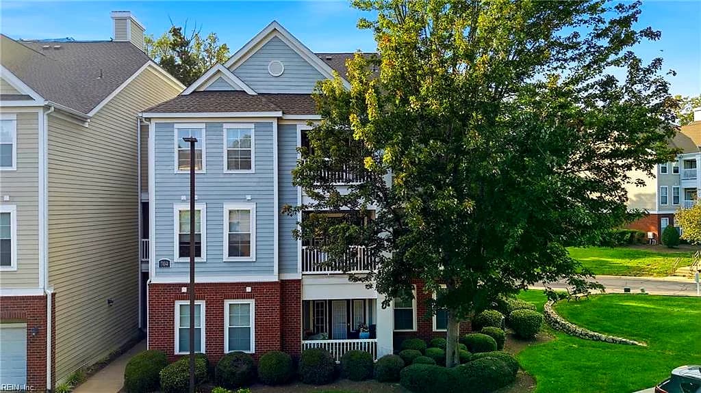 704 Bristol Village DR #105, MIDLOTHIAN VA 23114 - Photo 3
