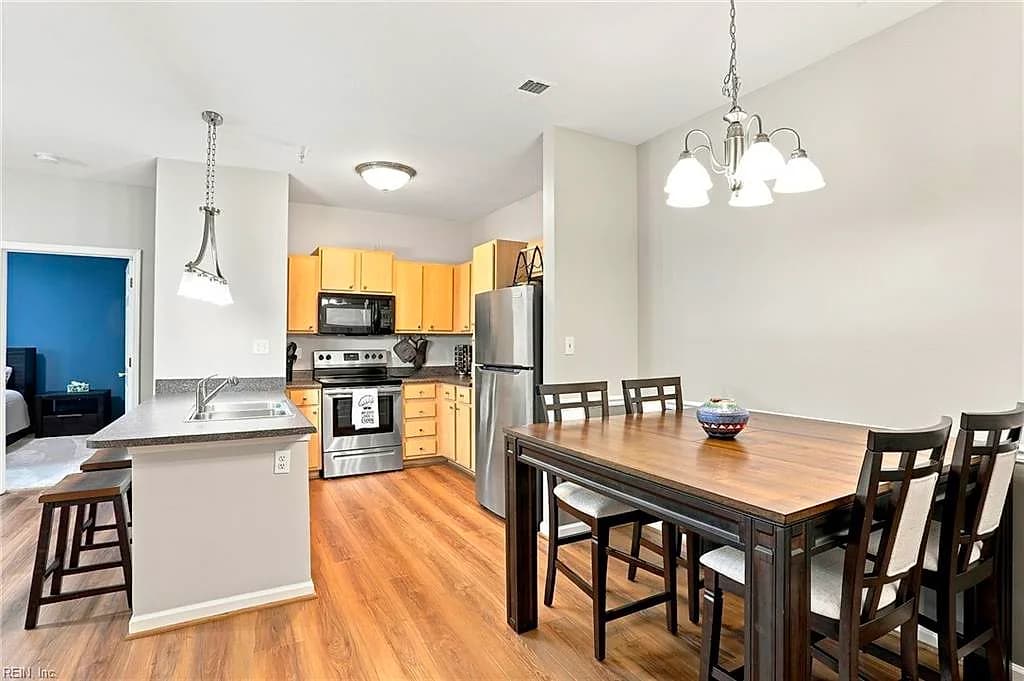 704 Bristol Village DR #105, MIDLOTHIAN VA 23114 thumb 8