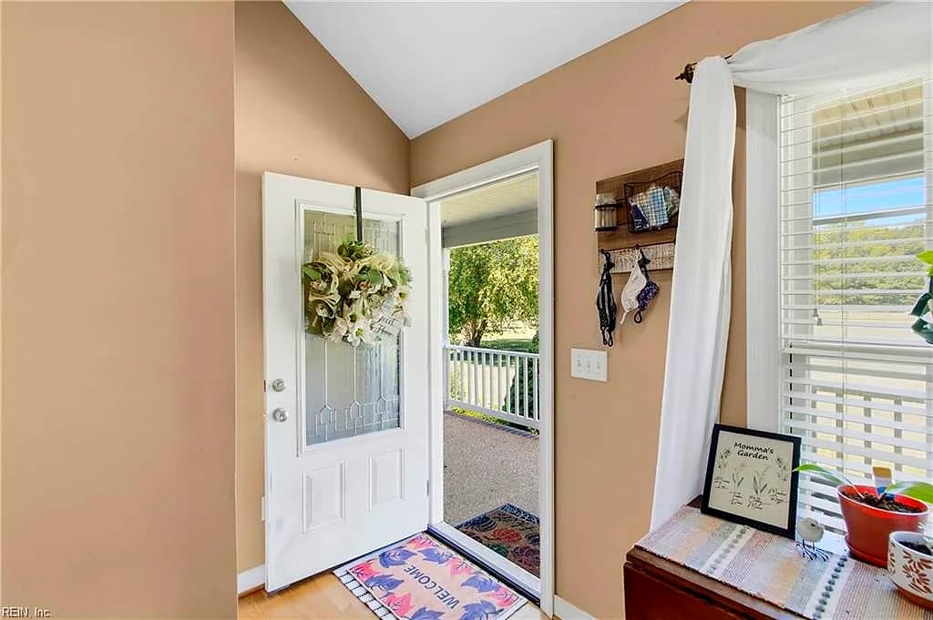 353 North End EST, NORTH VA 23128 thumb 6