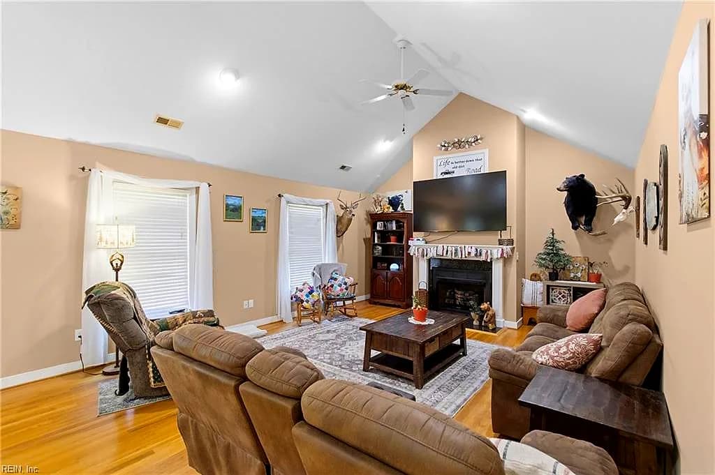 353 North End EST, NORTH VA 23128 thumb 8
