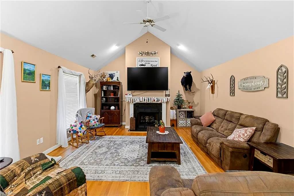 353 North End EST, NORTH VA 23128 thumb 9