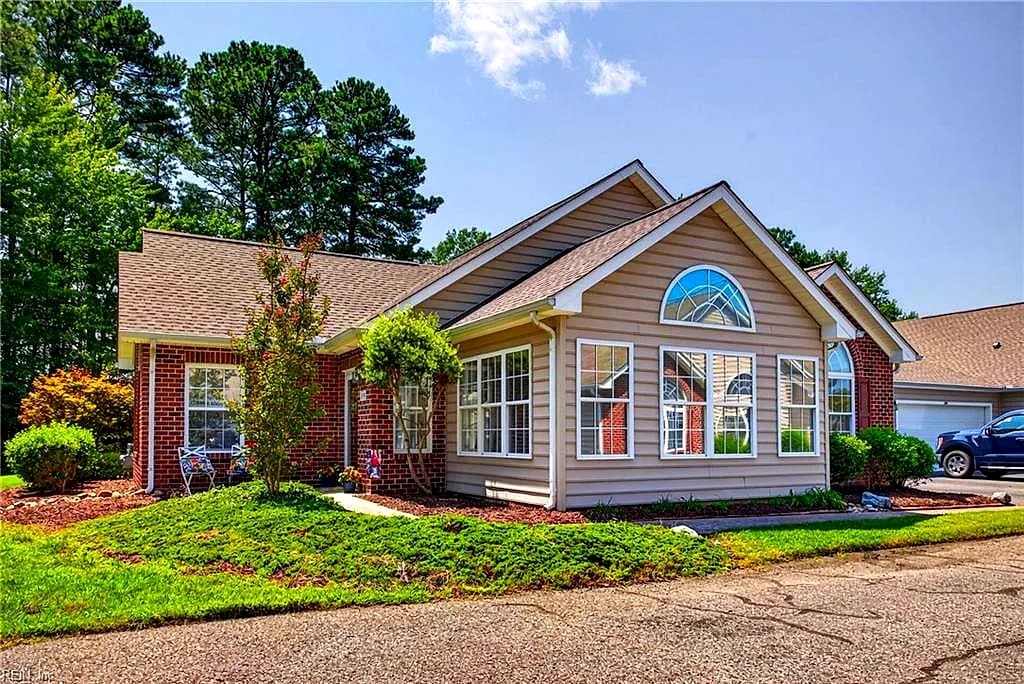 106 Marshland VW, YORKTOWN VA 23693 - Photo 5