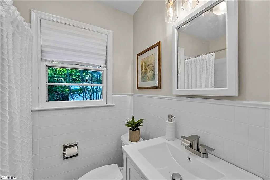 116 Henry Clay RD, NEWPORT NEWS VA 23601 thumb 12