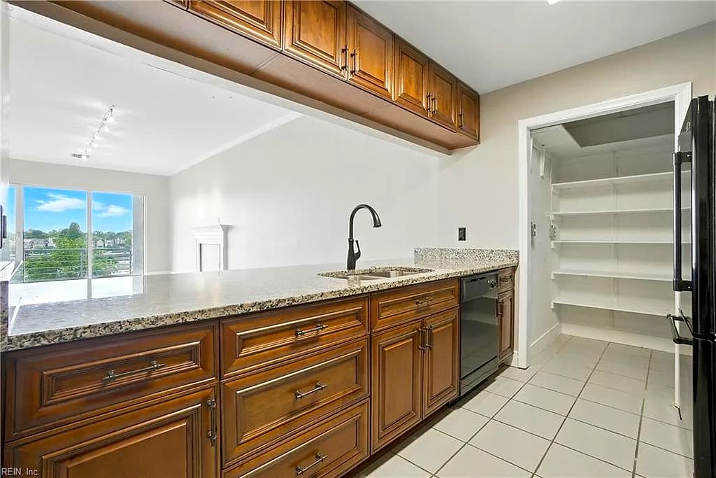 40 Rader ST #413, NORFOLK VA 23510 thumb 9