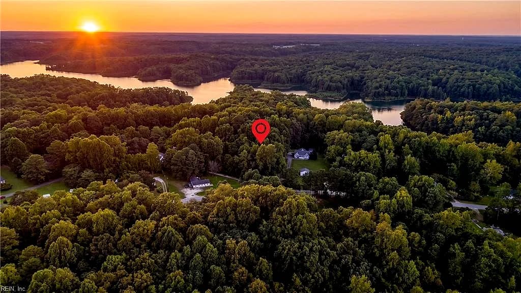 2952 Chickahominy RD, TOANO VA 23168 - Photo 2