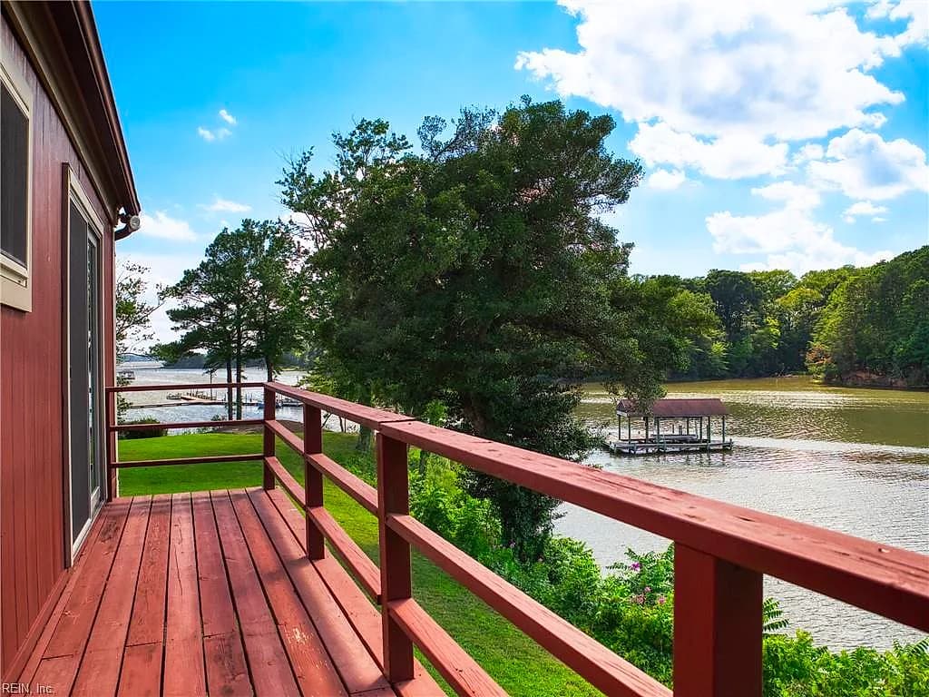 6640 Fields Landing RD, HAYES VA 23072 thumb 7
