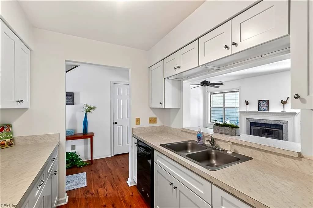 69 Madison CHSE, HAMPTON VA 23666 thumb 11