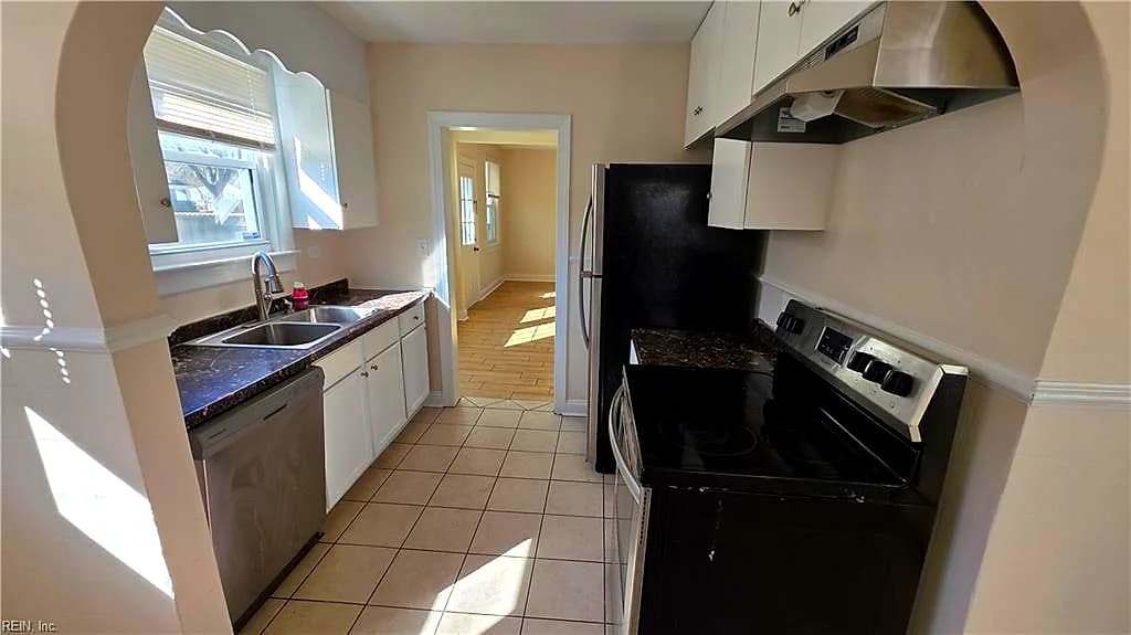 227 Charles AVE, PORTSMOUTH VA 23702 - Photo 5