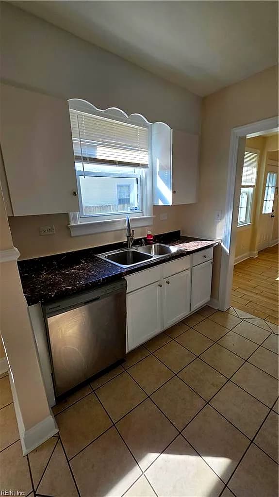 227 Charles AVE, PORTSMOUTH VA 23702 thumb 6