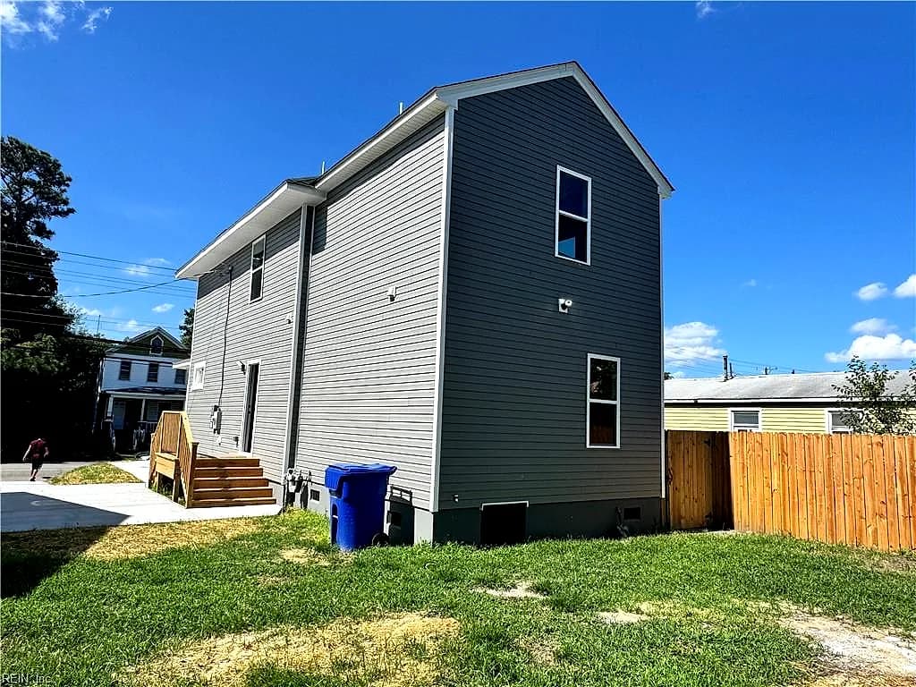 1136 35th ST, NEWPORT NEWS VA 23607 - Photo 5