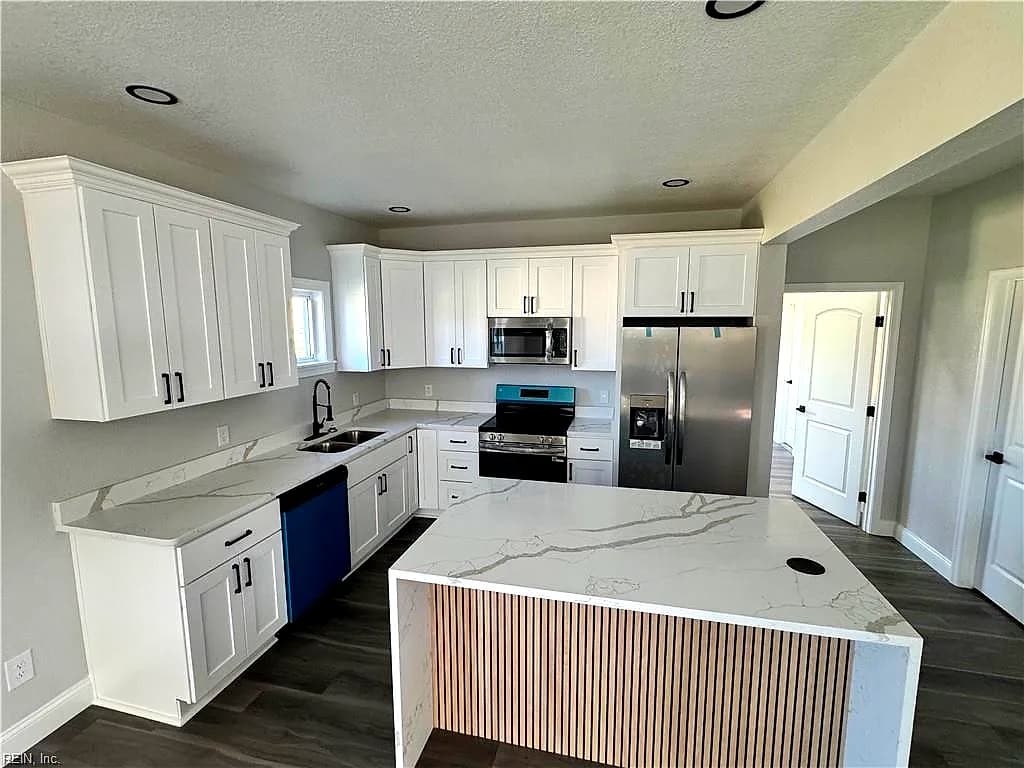 1136 35th ST, NEWPORT NEWS VA 23607 thumb 10