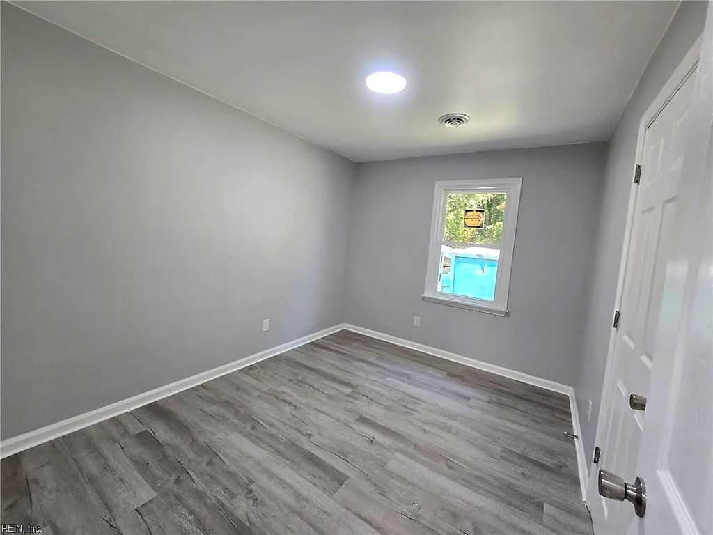 904 McKinley AVE, CHESAPEAKE VA 23324 thumb 12