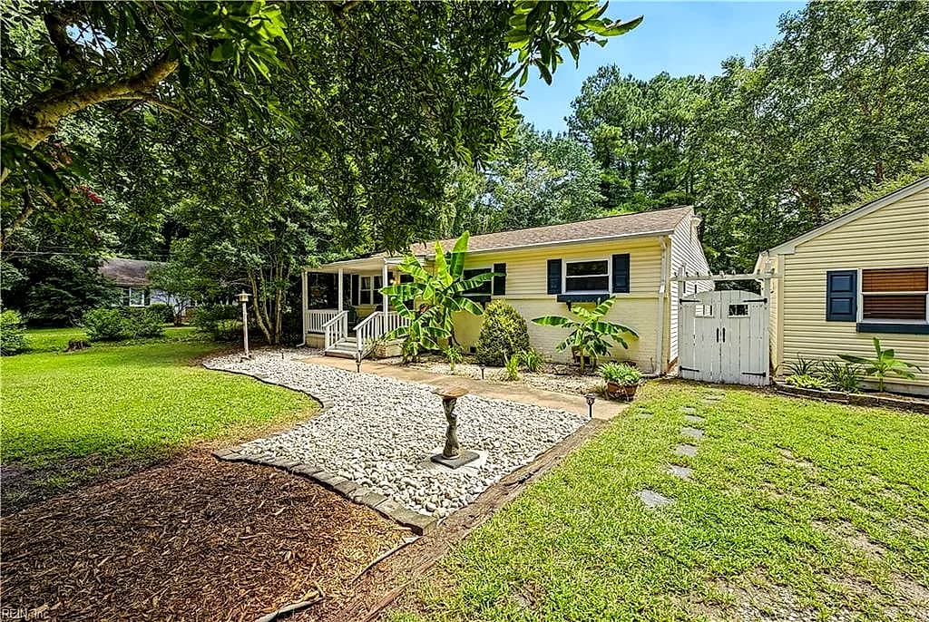 2405 Johnstown RD, CHESAPEAKE VA 23322 thumb 6