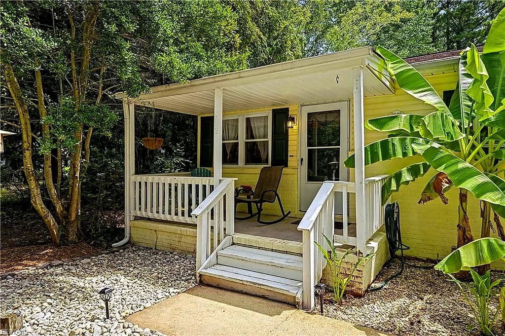 2405 Johnstown RD, CHESAPEAKE VA 23322 thumb 7