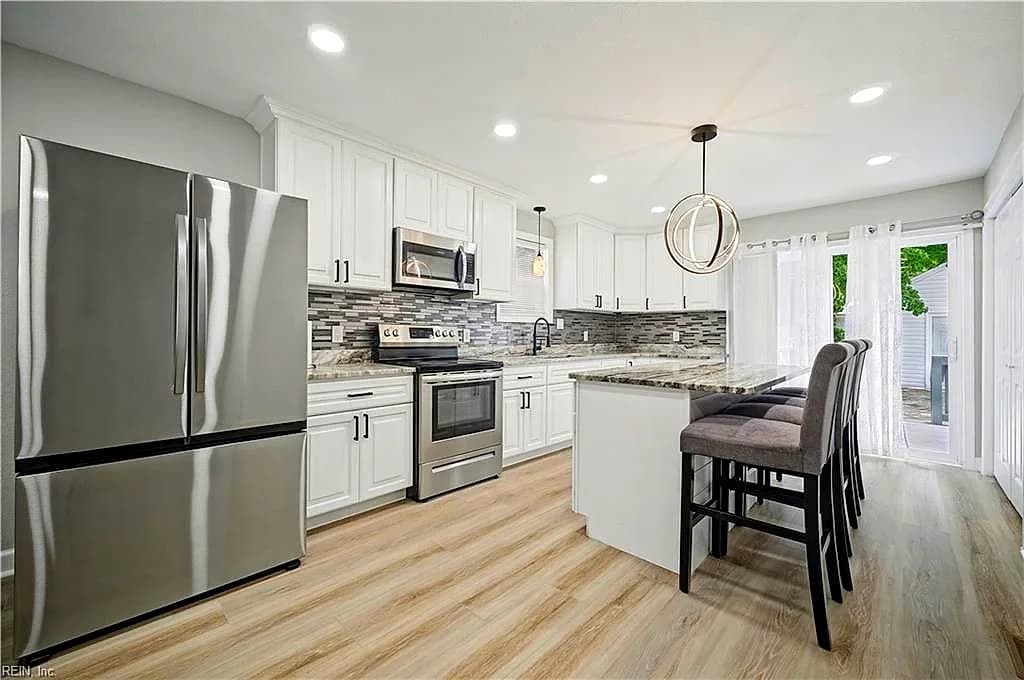 712 Maryland AVE, HAMPTON VA 23661 thumb 9