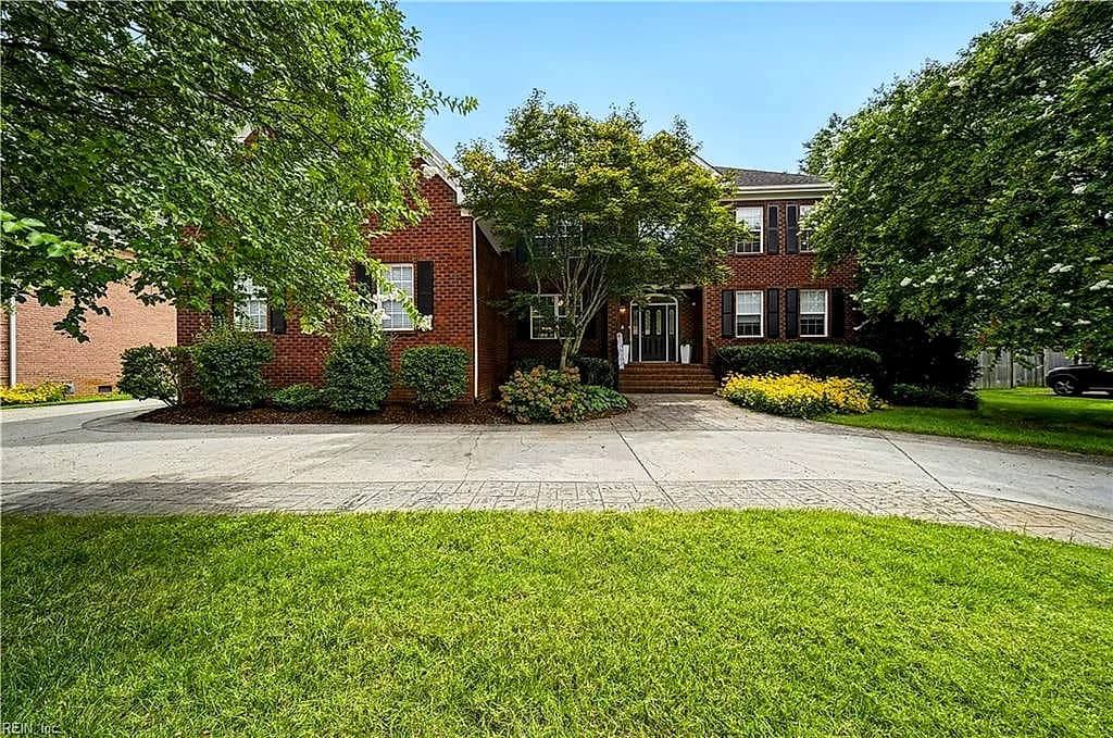 844 Greenfield LN, CHESAPEAKE VA 23322 - Photo 4