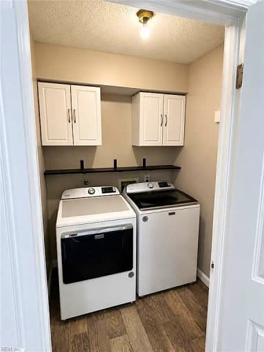314 Sussex CT, CHESAPEAKE VA 23320 thumb 8