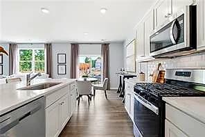 219 Wisconsin AVE, WILLIAMSBURG VA 23188 thumb 11