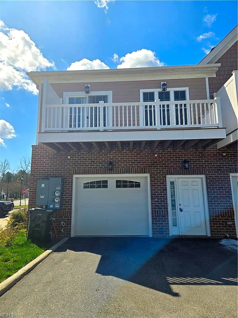 605 Commonwealth DR #A, YORKTOWN VA 23692 - Main photo