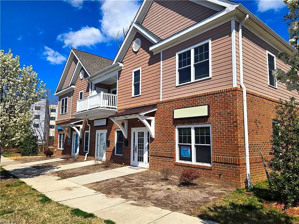 605 Commonwealth DR #A, YORKTOWN VA 23692 - Photo 3